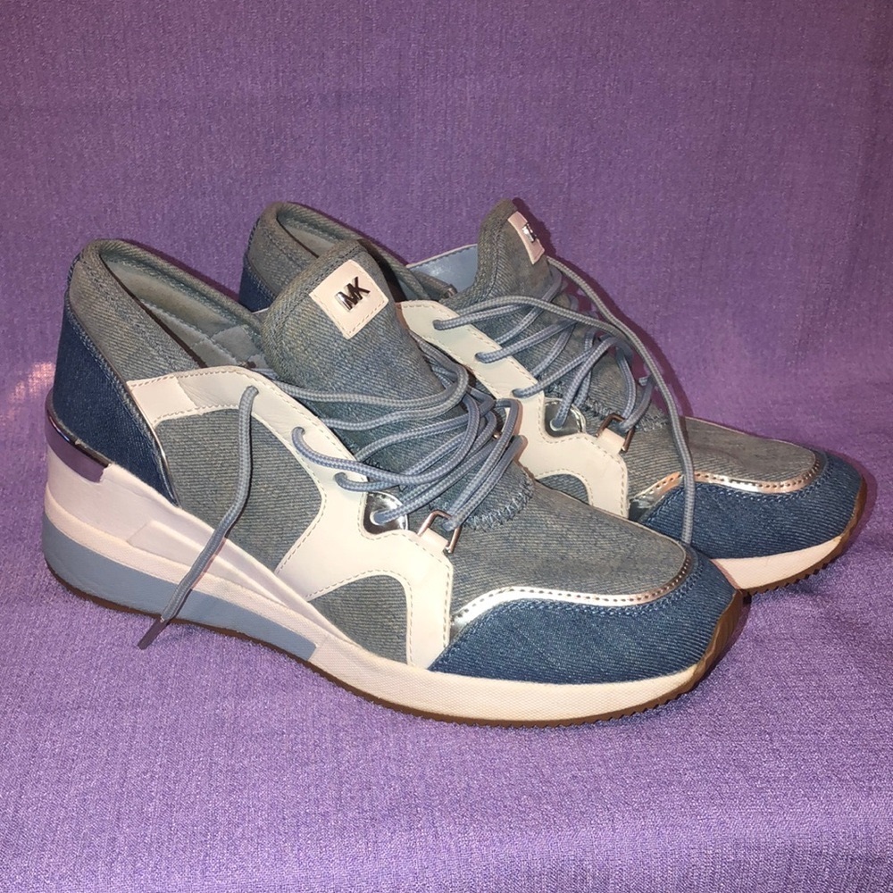 Used Women’s Michael Kors Denim Shoes Size 8 HJ18E